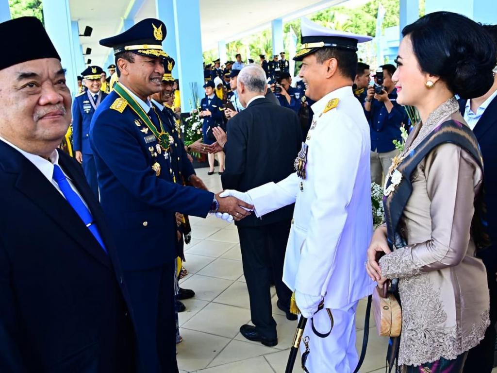 Wakasal Menghadiri Upacara Puncak Peringatan HUT Ke-78 TNI Angkatan Udara Yogyakarta